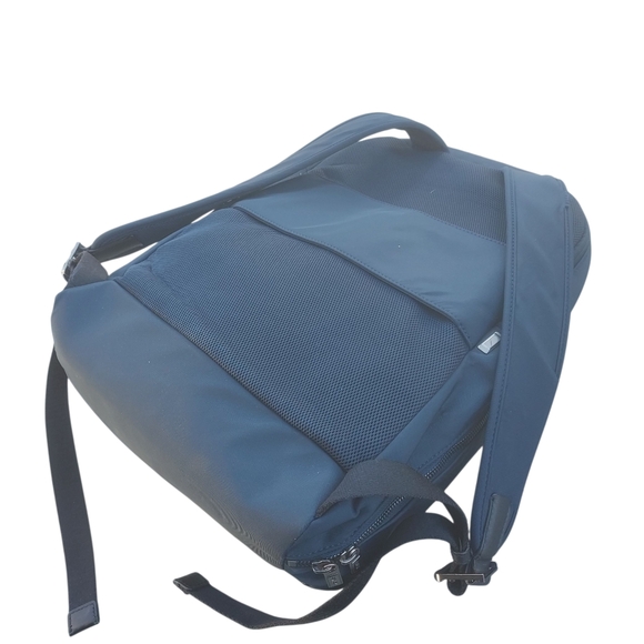 Away Everywhere Zip Laptop Backpack - Picture 2 of 10